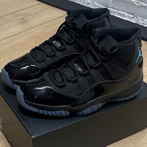 Jordan Air 11 Retro Black Gamma Blue